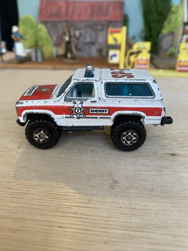 Matchbox 4x4 chevy blazer - 4x4,