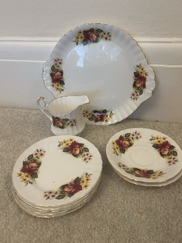 Royal sutherland bone china - royal,
