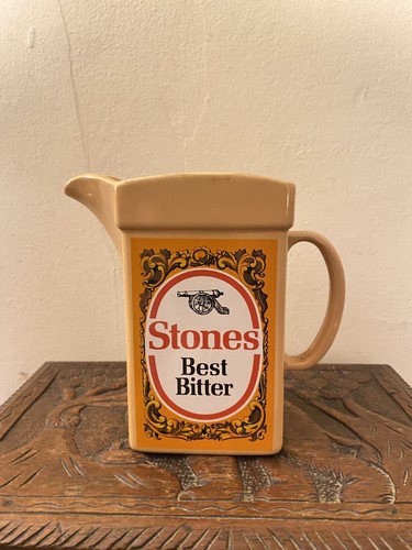 Lovely rare vintage wade - lovely,
