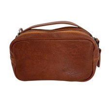 Ally Capellino Leila Plus