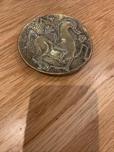 Leverrier bronze trinket - bronze,