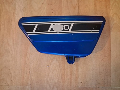 Yamaha 250 side panel - rd, c