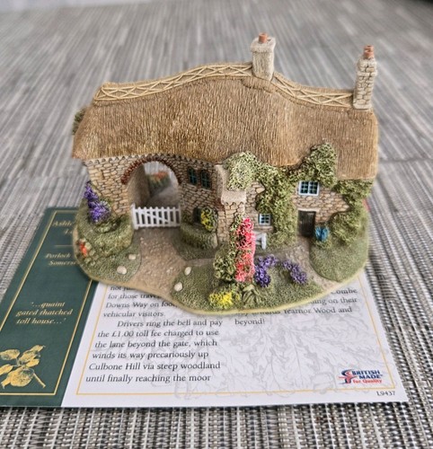 Lilliput lane ashley combe - lilliput,