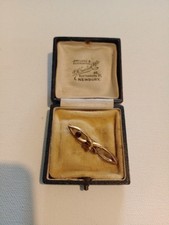 Brooch Stamped A.J.C 9 CT