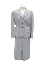 Vintage women's suit 1930-1940s. Wool houndstooth check.