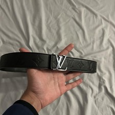 Louis Vuitton Men's Belt LV