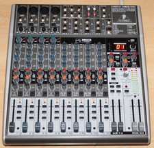 Behringer x16222usb Mixer