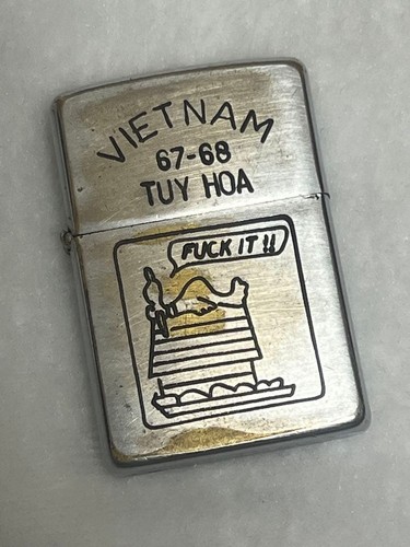 Vintage vietnam zippo snoopy - vintage,