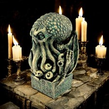 Cthulhu Resin Statue -