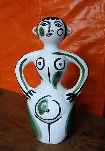 Cesar manrique ceramic - cesar, woman