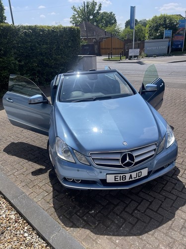 Mercedes e250 cgi blue - se,