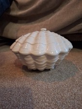 Ceramic Clam/Oyster Shell Serving Dish