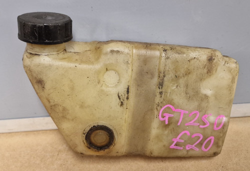 Suzuki gt250 stroke - suzuki, oil