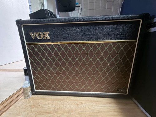 Vox ac15vr guitar amplifier - vox,