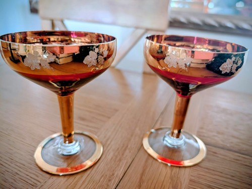 Vintage champagne coupe - vintage,
