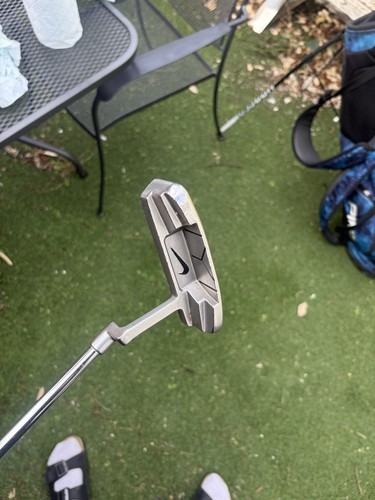 Nike everclear e11 putter - ,