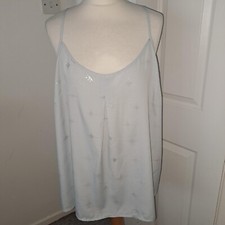 CAPSULE grey and silver star