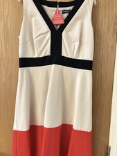 Gorgeous Mylene Klass Fully Lined Dress Size 14 New with Tags
