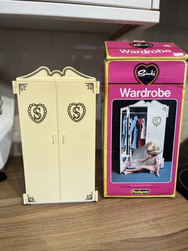 Vintage 1970s 1980s pedigree - 1970s/1980s,