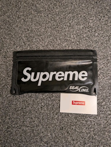 Supreme sealline - supreme®, sealline®