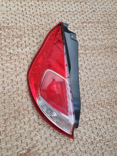 Ford fiesta 2017 25 - ford,