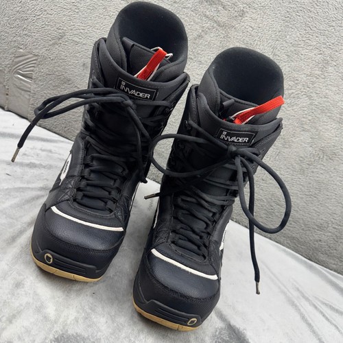 Burton invader snowboard boots - burton,