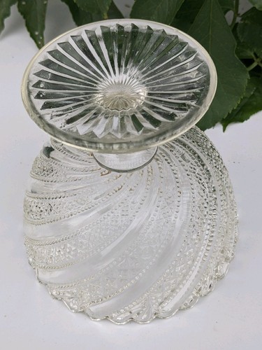 Vintage footed pedestal - footed/pedestal, clear