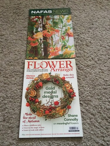 The flower arranger - flower, magazine