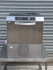 Glasswasher under counter - under,