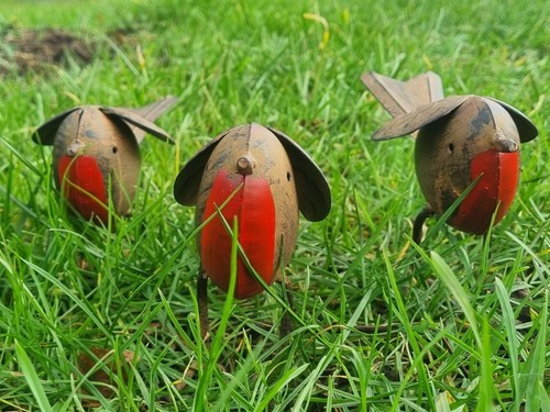 Robin garden ornament single - robin,