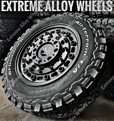 Black alloy wheels - black,