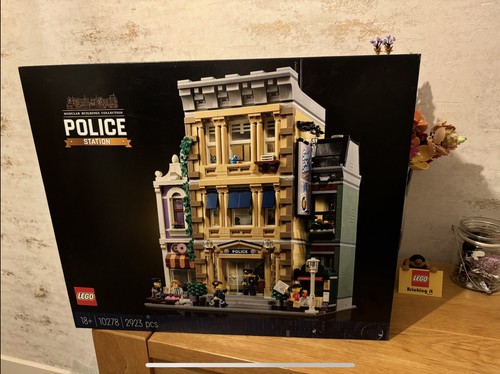 Lego icons police station - icons:,