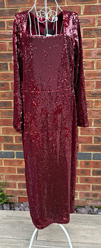 Matalan burgundy sequin square - burgundy,