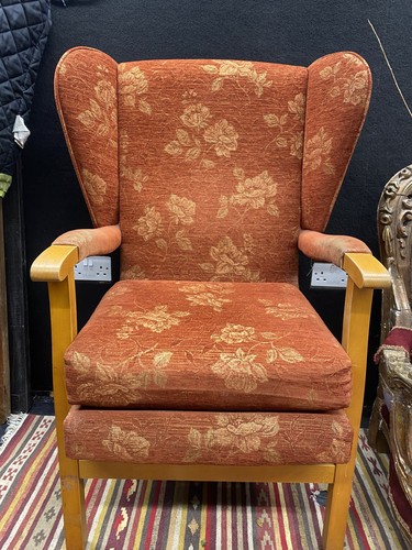 Vintage wingback fire side - vintage,