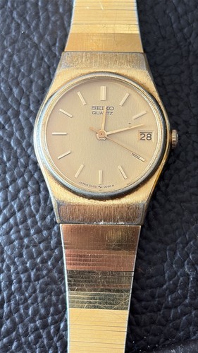 Seiko vintage quartz gold tone - vintage,