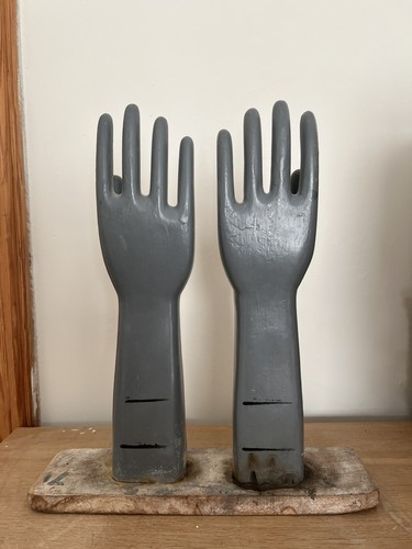 Pair vintage rustic - rustic, painted