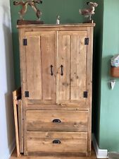 BEAUTIFUL CRAFT CABINET WITH