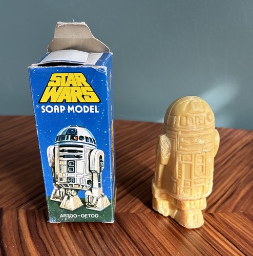 Vintage soap model - r2-d2,
