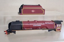 HORNBY R2023 BODY & TENDER BR