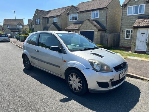 Ford fiesta 2002 2008 petrol - ford,
