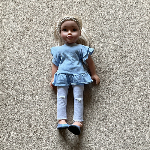 Designafriend doll - designafriend,