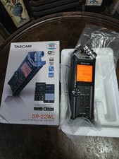 TASCAM DR-22WL PORTABLE  AUDIO