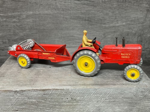 Dinky toys massey - dinky,