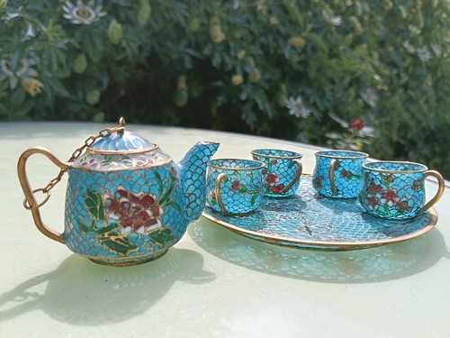 Rare vintage plique - rare, a