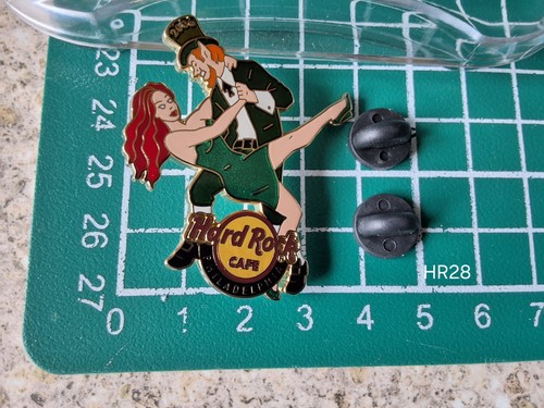 Hard rock cafe pin - hard, badge