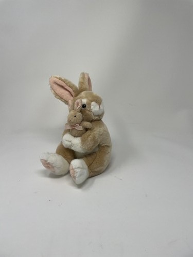 Russ mother rabbit - , holding