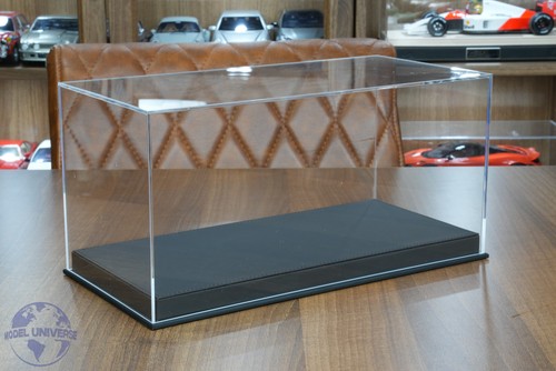Premium scale display - 1:18,