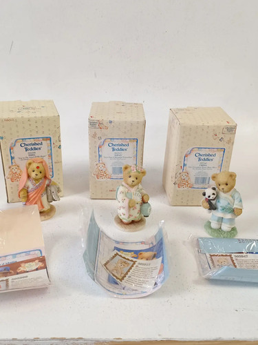 Cherished teddies - cherished,