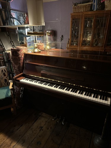 Japanese yamaha upright - japanese,