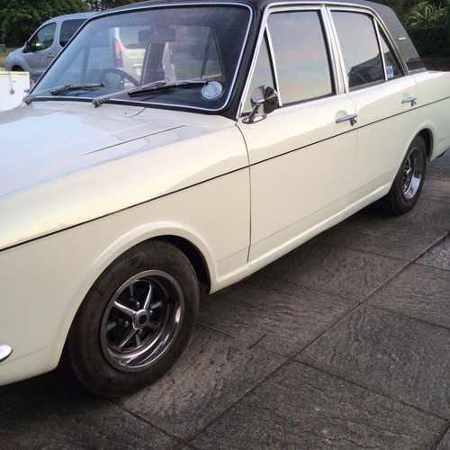 Ford cortina 1600e series - , 2